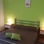 Martina Guest House-rooms 게스트하우스 포레치